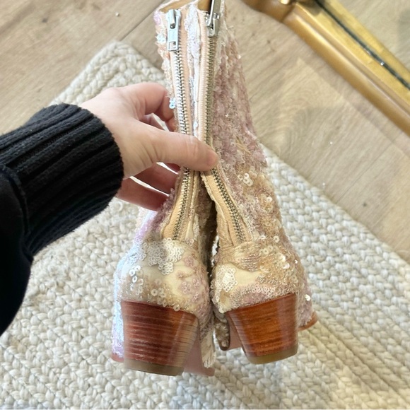 NEW Momo New York Selina Sequin Floral Embellished Western Boots Anthropologie - Picture 7 of 9